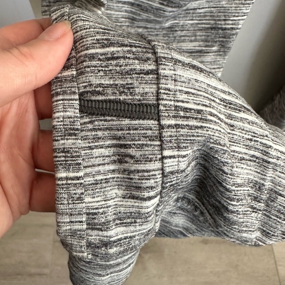 Lululemon Ready To Rulu Pant Size 10 - Picture 7 of 10